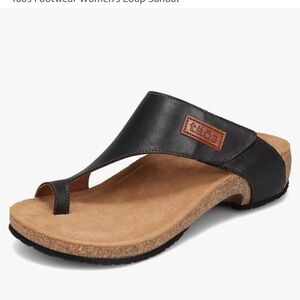 Taos Loop Wedge Sandal, size 10